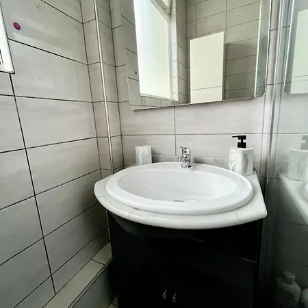 Apartmán T5 Confortable A 15 Min De Lyon Oullins